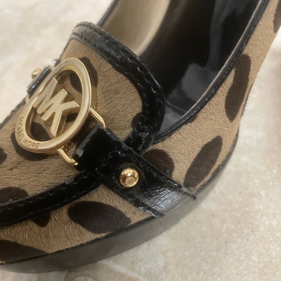 Michael Kors Fulton Heels - Picture 6 of 6